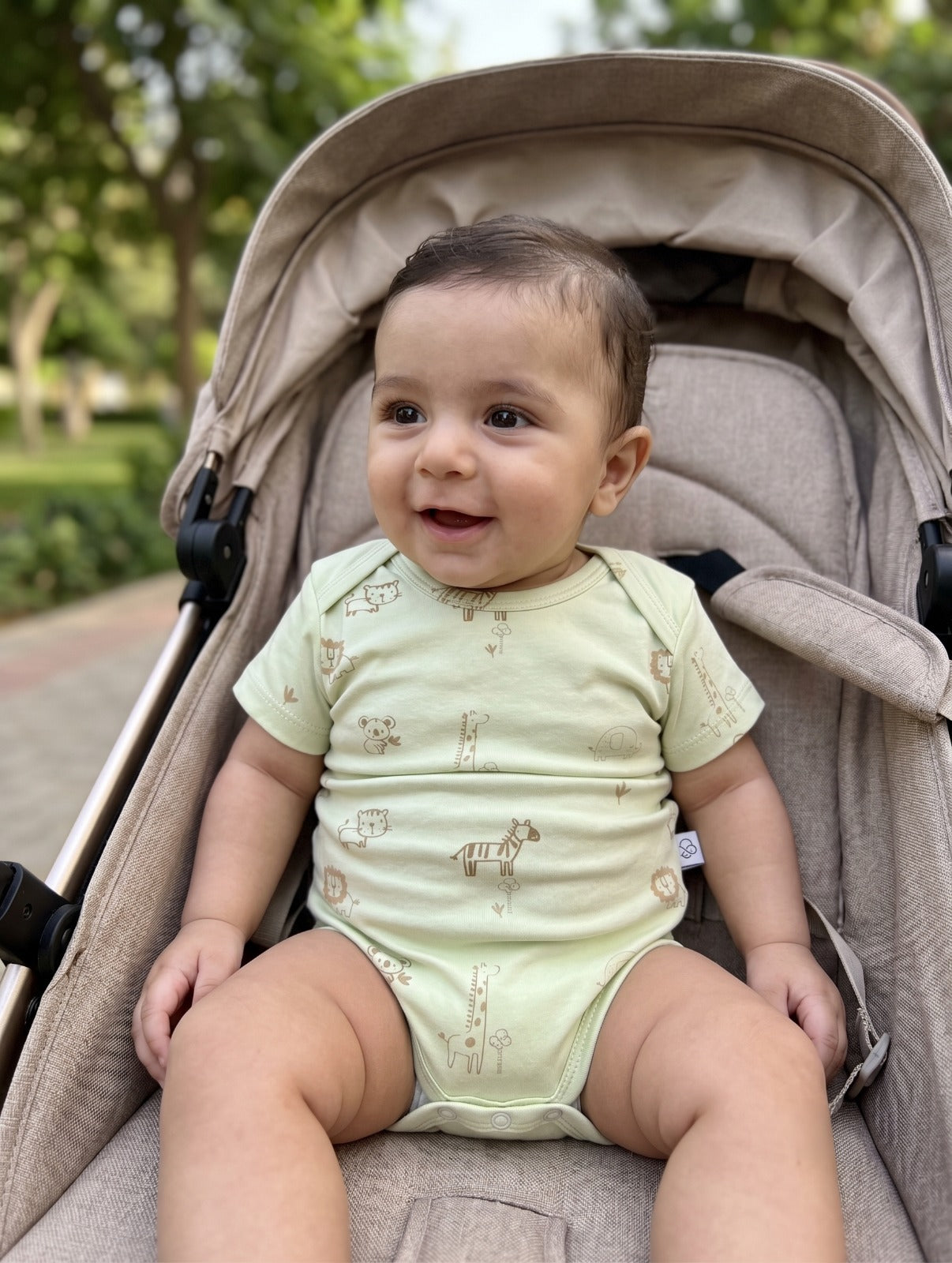 ANIMALS SHORTSLEEVE BODYSUIT